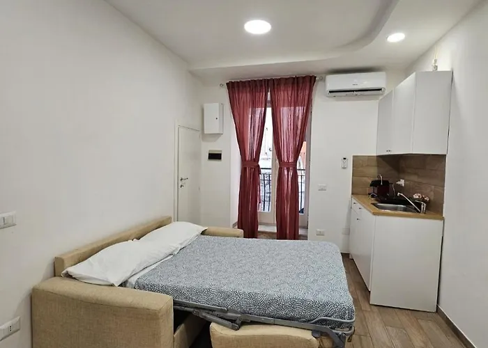 Donna Giulietta * Napoli